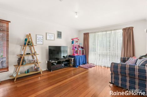 Property photo of 25 Gretel Grove Melton VIC 3337