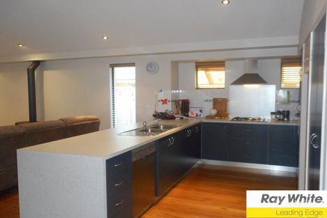 Property photo of 12 Lampeter Road Butler WA 6036