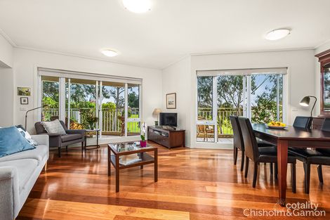 11/4 Seisman Pl, Port Melbourne, VIC 3207