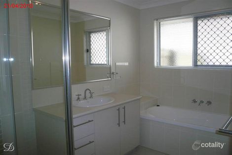 Property photo of 43 Shimao Crescent North Lakes QLD 4509