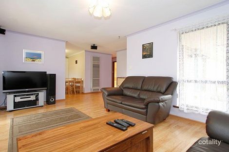 Property photo of 11 Taranaki Crescent Noarlunga Downs SA 5168