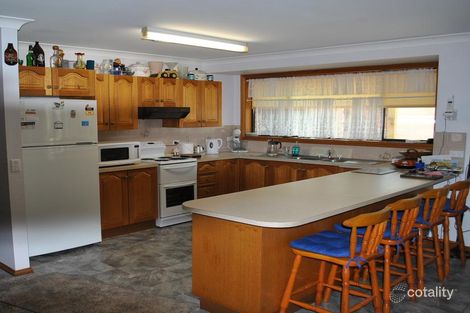 Property photo of 10 Pacific Parade Tuncurry NSW 2428