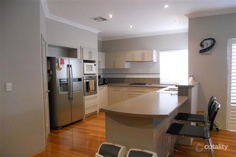 Property photo of 18 Caversham Bend Southern River WA 6110