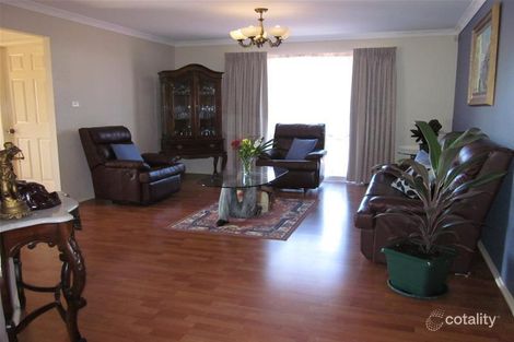 Property photo of 16 Burns Close Rooty Hill NSW 2766