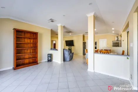 Property photo of 10 Hedgeley Corner Landsdale WA 6065