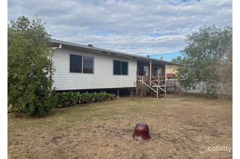 15 Earl St, Jondaryan, QLD 4403