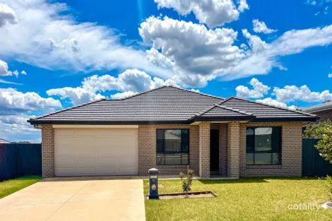55 Kingham St, North Tamworth, NSW 2340