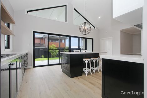 Property photo of 10 Summer Circuit Lake Cathie NSW 2445