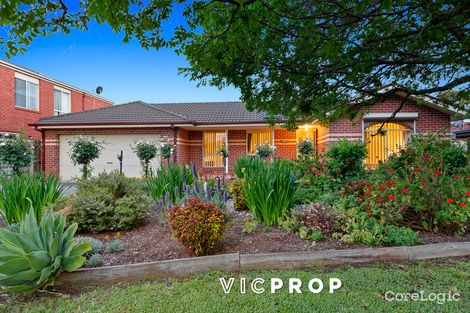 Property photo of 3 Kenross Close Point Cook VIC 3030