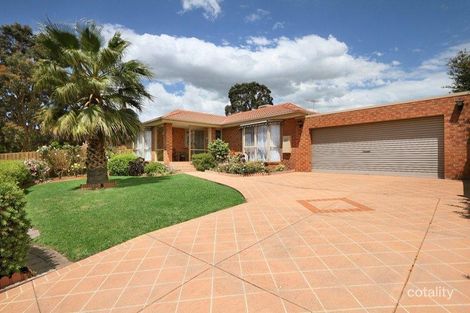 25 Fleetwood Dr, Narre Warren, VIC 3805