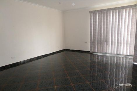 Property photo of 4 McKell Close Bonnyrigg NSW 2177