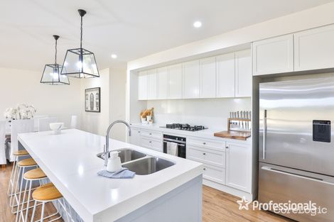 Property photo of 7 Pianta Parade Irymple VIC 3498