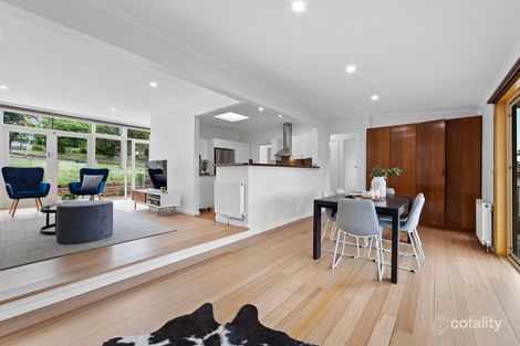 Property photo of 13 Ash Grove Oak Park VIC 3046