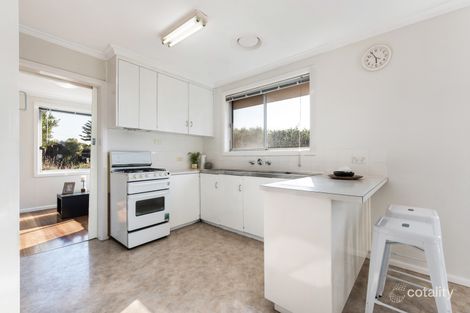 Property photo of 7 Hendriks Court Highton VIC 3216