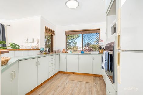 Property photo of 47 Seaview Boulevard Wandina WA 6530
