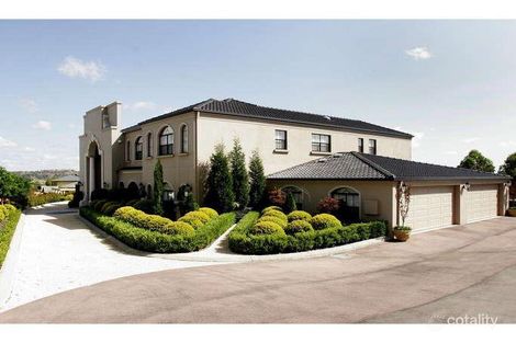 12 Plumridge Cl, Warners Bay, NSW 2282