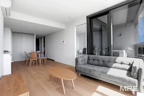 Property photo of 1706/23 Mackenzie Street Melbourne VIC 3000