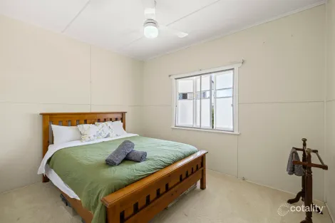 Property photo of 42 Toowoomba Road Oakey QLD 4401