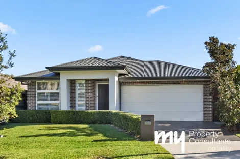 31 Amberley St, Gledswood Hills, NSW 2557