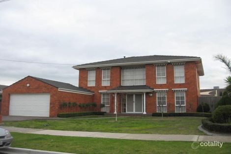 Property photo of 30 Wolverton Drive Gladstone Park VIC 3043