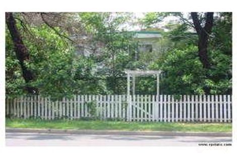 Property photo of 70 Station Road Loganlea QLD 4131