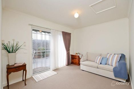 Property photo of 6 Harvest Walk Roxburgh Park VIC 3064