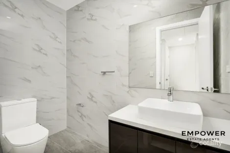 Property photo of 26 Glenroy Drive Claymore NSW 2559