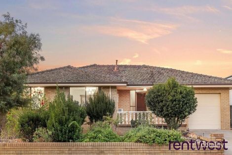 5 Hedges Pl, Kewdale, WA 6105