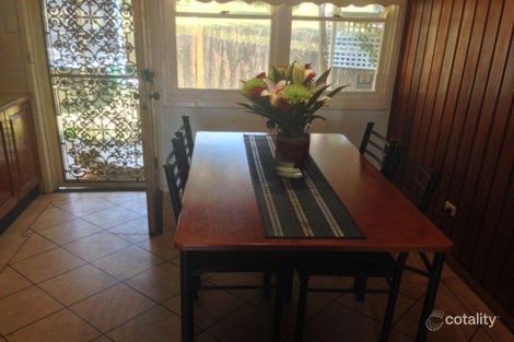 Property photo of 2 Bunning Avenue Rutherford NSW 2320