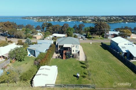 Property photo of 182 Newlands Drive Paynesville VIC 3880