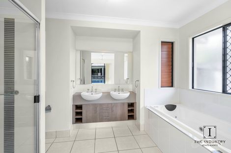 Property photo of 25 John Malcolm Street Redlynch QLD 4870