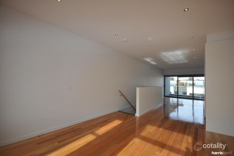 Property photo of 2/16 Austin Crescent Pascoe Vale VIC 3044
