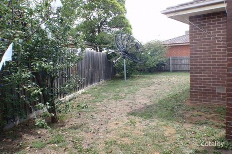 Property photo of 29 Camelot Drive Albanvale VIC 3021