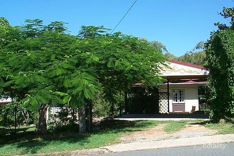 8 Fisher St, West Gladstone, QLD 4680