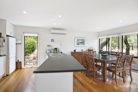 Property photo of 33 Forest Drive Fairhaven VIC 3231