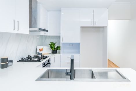 Property photo of 7/13 Rawlins Street Glendalough WA 6016