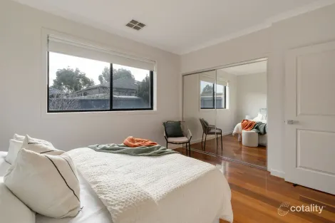 Property photo of 6 Torino Avenue Greenvale VIC 3059