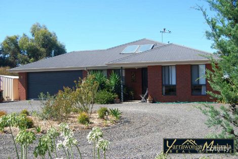 Property photo of 8 James Lillis Drive Yarrawonga VIC 3730