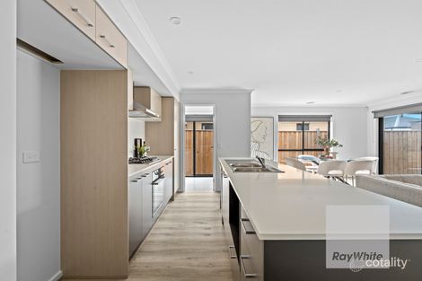 Property photo of 5 Lomond Street Beveridge VIC 3753