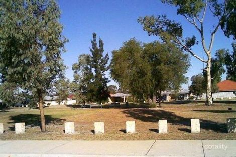 36 Osten Dr, Langford, WA 6147