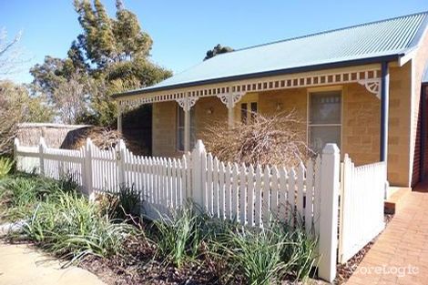 Property photo of 3 Northampton Crescent Caroline Springs VIC 3023