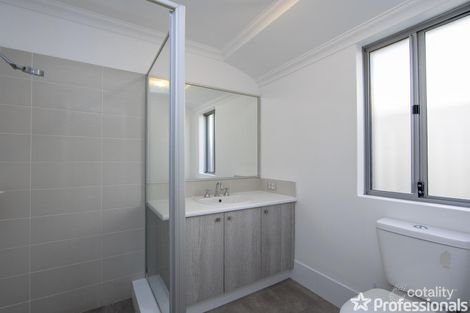 Property photo of 118 Sapphire Chase Wellard WA 6170