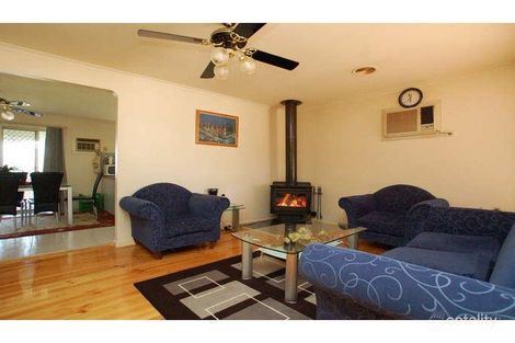 Property photo of 7 Fuschia Place Meadow Heights VIC 3048