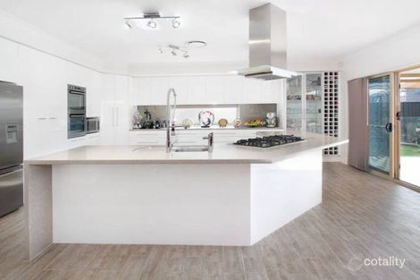 Property photo of 9 Senden Crescent Colebee NSW 2761