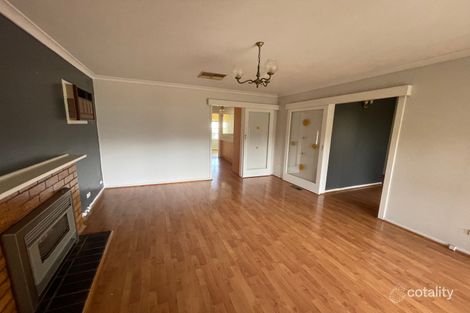 Property photo of 13 The Crossway Keilor East VIC 3033