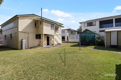 Property photo of 105 Bowman Parade Bardon QLD 4065