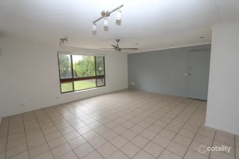 Property photo of 215 Cotlew Street Ashmore QLD 4214