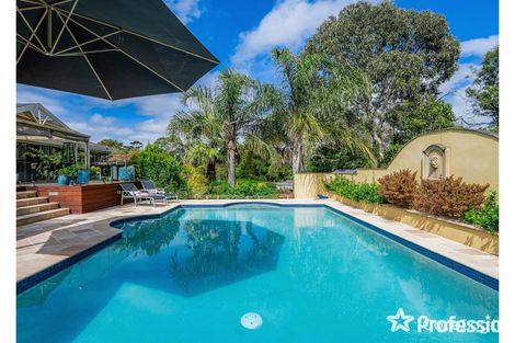 Property photo of 3 Stratheden Place Mooroolbark VIC 3138