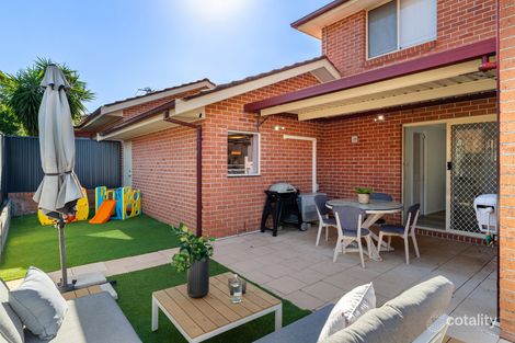 Property photo of 1/141-143 Kareena Road Miranda NSW 2228