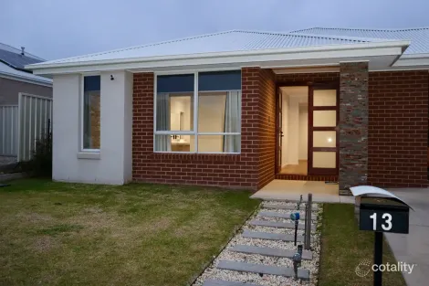 Property photo of 13 Rubicon Street West Wodonga VIC 3690